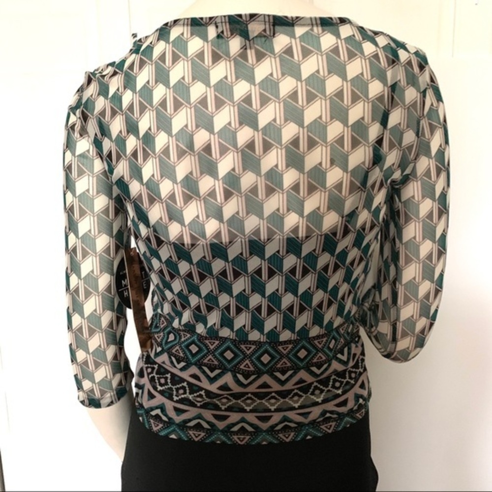 Geometric Print Green & Black Mesh Fitted Top S - Picture 7 of 15